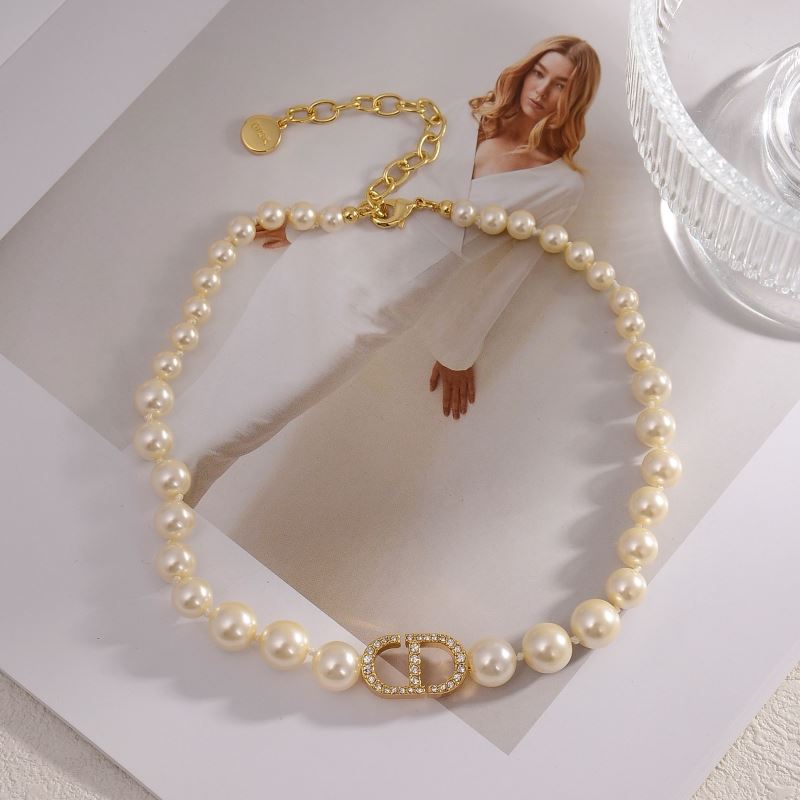 chr1st1an D10r necklaces